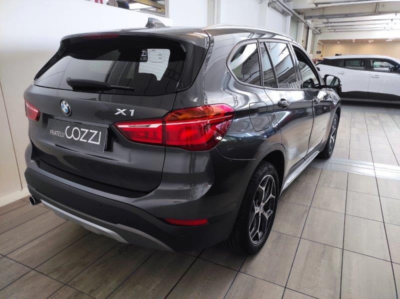 BMW X1 (F48) - X1 xDrive18d xLine