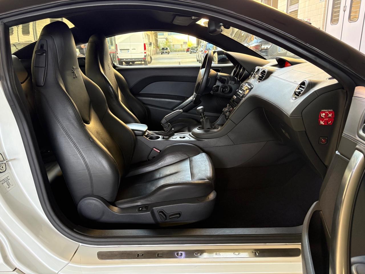 Peugeot RCZ 1.6 THP 156CV