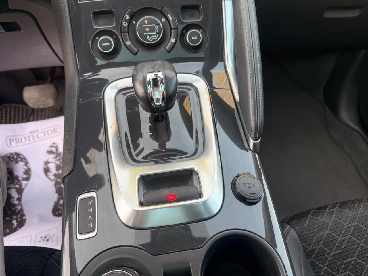 Peugeot 3008 BlueHDi 163 cv aut napapjri ibrida 4x4