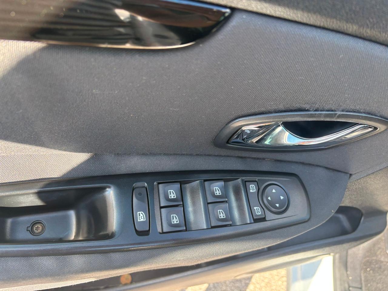 Renault Scenic Scénic XMod 1.5 dCi 110CV EDC Wave