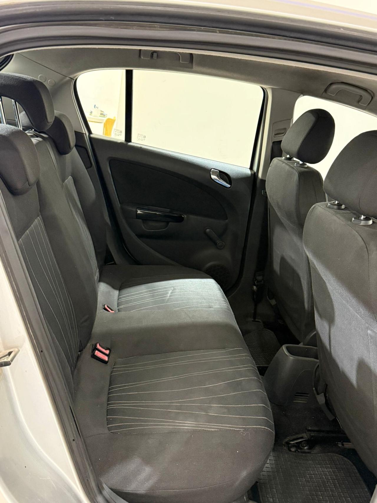 Opel Corsa 1.3 CDTI 75CV 5 porte Cosmo