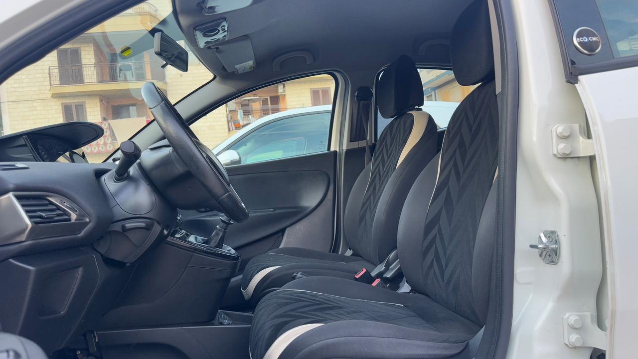 Lancia Ypsilon 1.2 69 CV 5 porte GPL Ecochic Gold