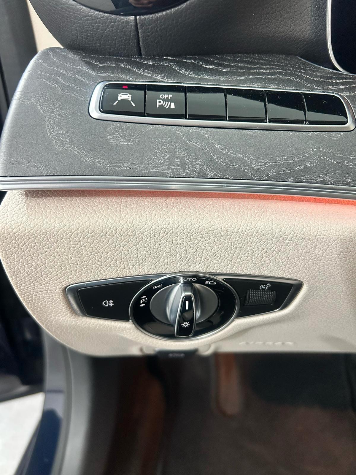 Mercedes-benz CLS 350 d 4Matic Auto Premium Plus