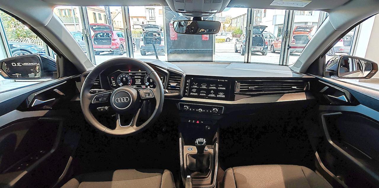 Audi A1 allstreet 30 TFSI Identity Contrast