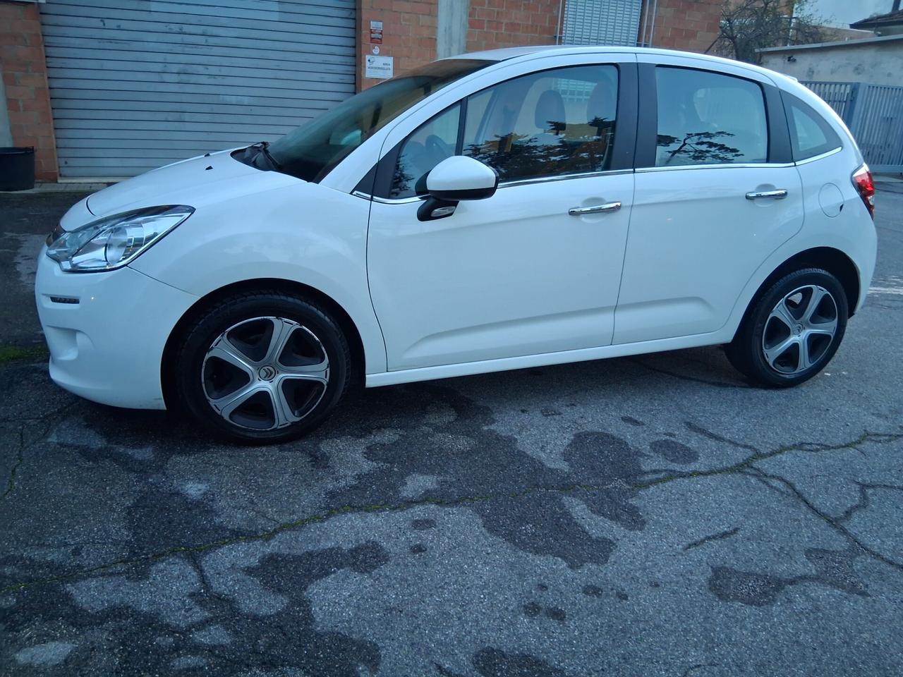 Citroen C3 PureTech 82 Live Edition