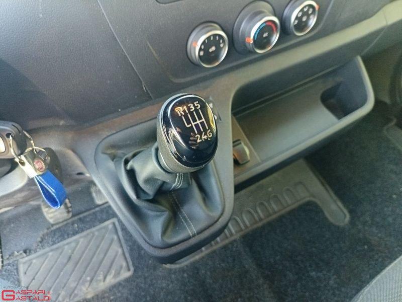 Renault Master Master T35 2.3 dCi 135 PL Cabinato Ice Cassone fisso