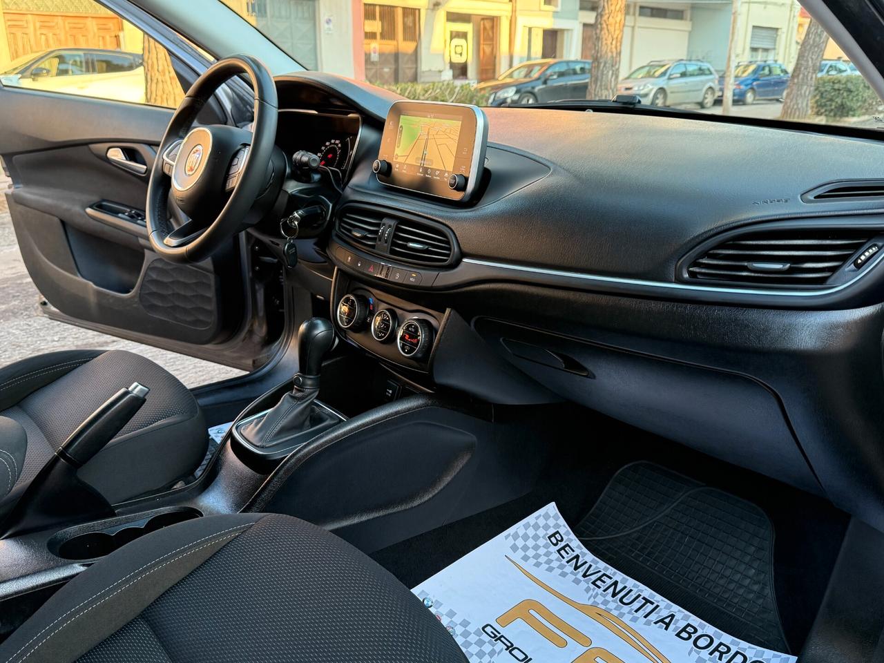 Fiat Tipo 1.6 MJT DCT SW Lounge NAVI LED - 2020