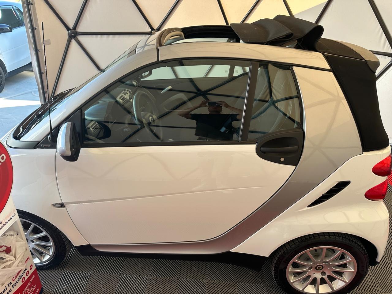 Smart ForTwo 1000 52 kW MHD cabrio passion