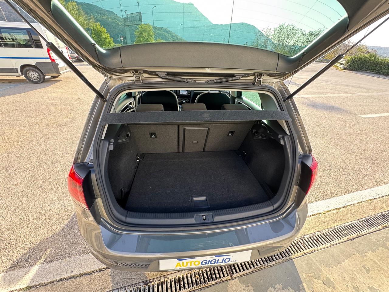 Volkswagen Golf VII 1.6 TDI 5p. Highline