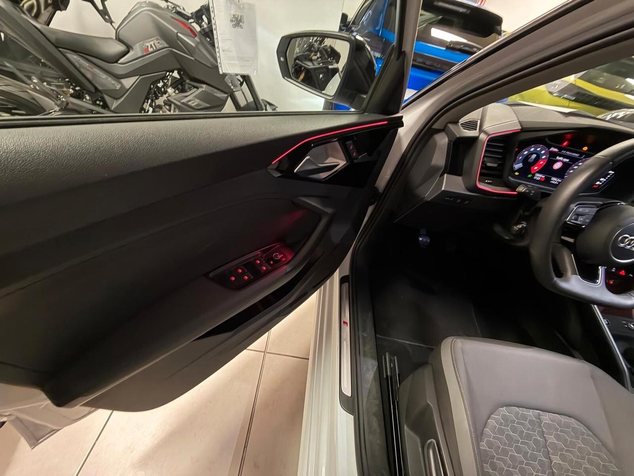 Audi A1 SPB 30 TFSI S line edition 290 al mese