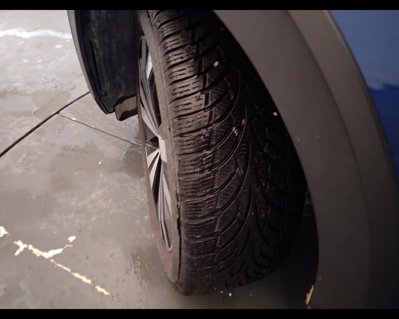 VOLKSWAGEN Taigo - Taigo 1.5 tsi R-Line 150cv dsg