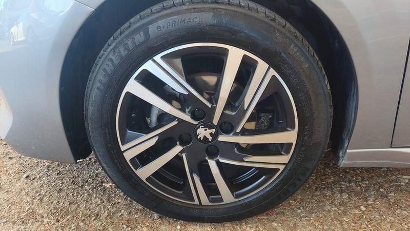 Peugeot 208 Active Pack PureTech 75 S/S
