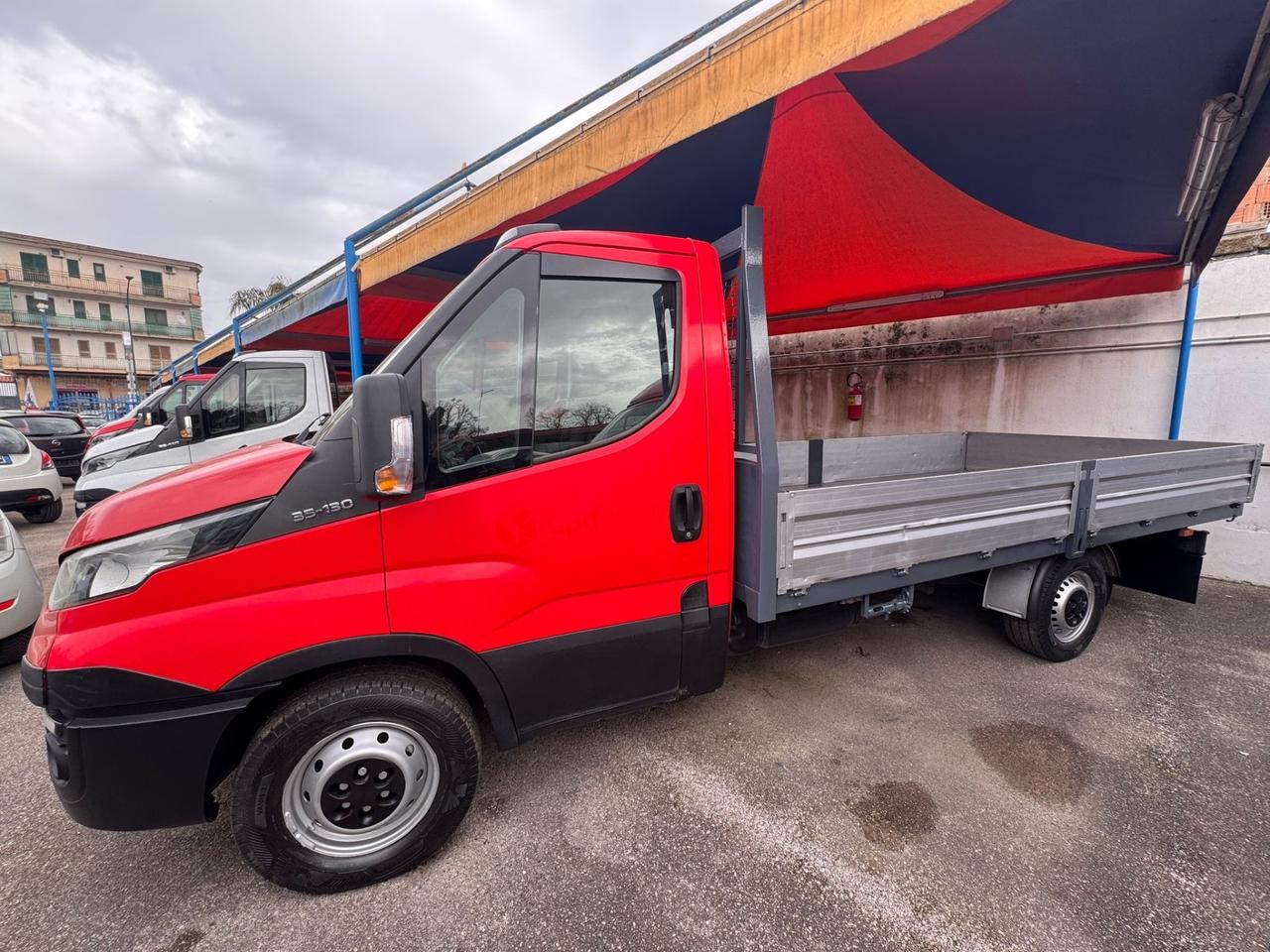 Iveco Daily 35-130-2.3 cassone fisso -2015