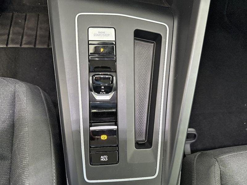 Volkswagen Golf 2.0 TDI SCR 85kW Life DSG