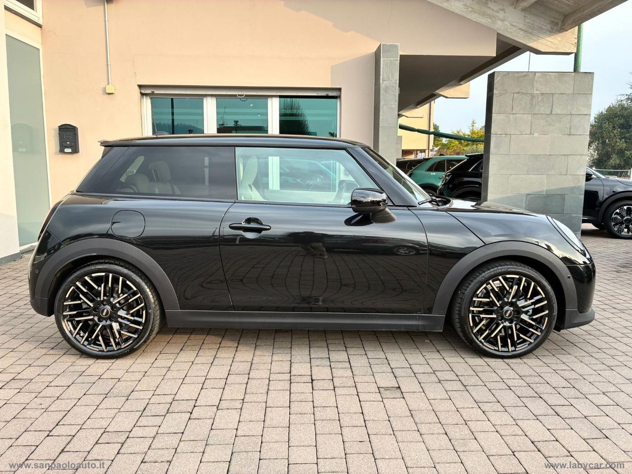MINI Mini Cooper S Favoured