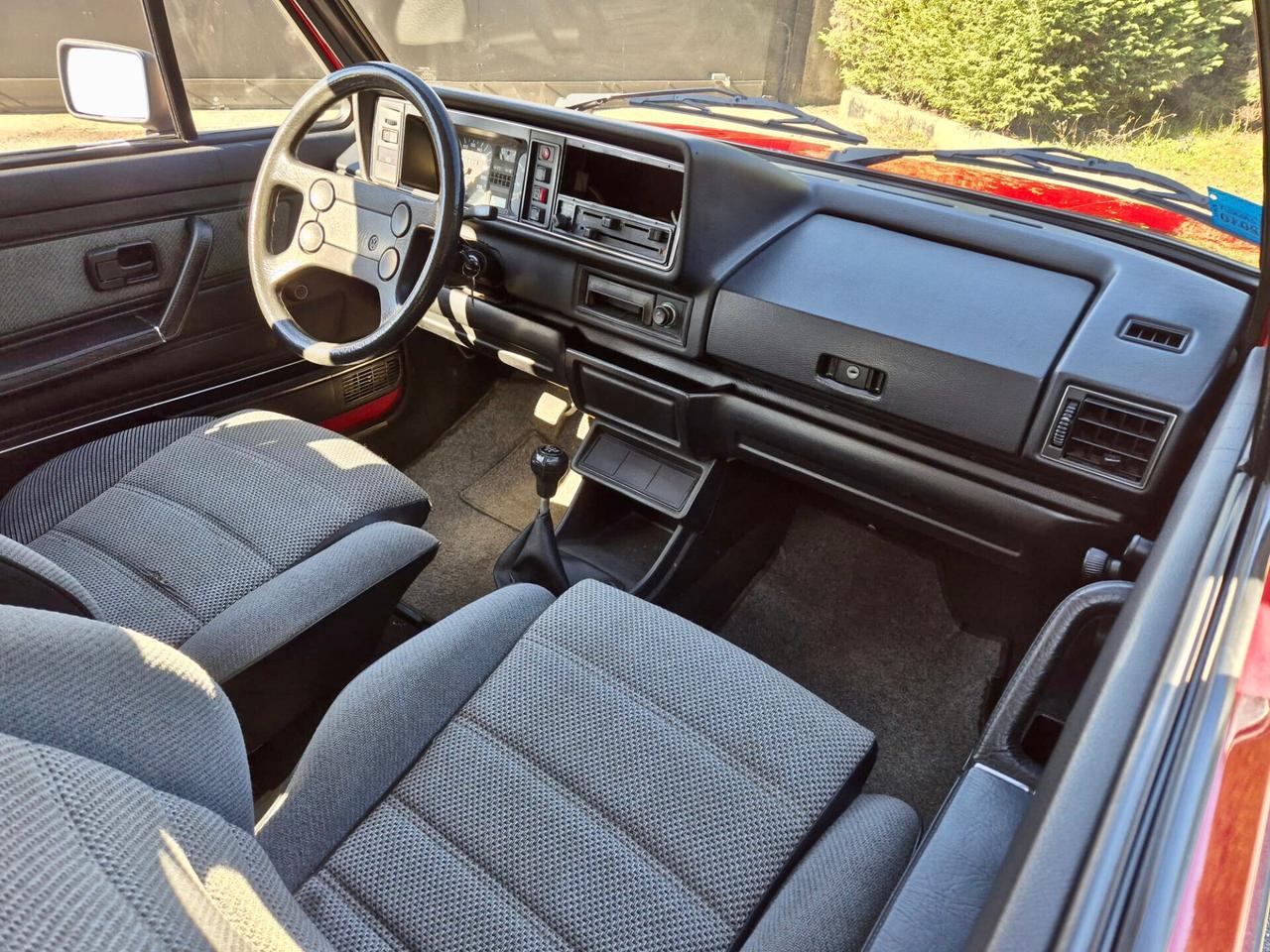 Volkswagen Golf Cabriolet mk1