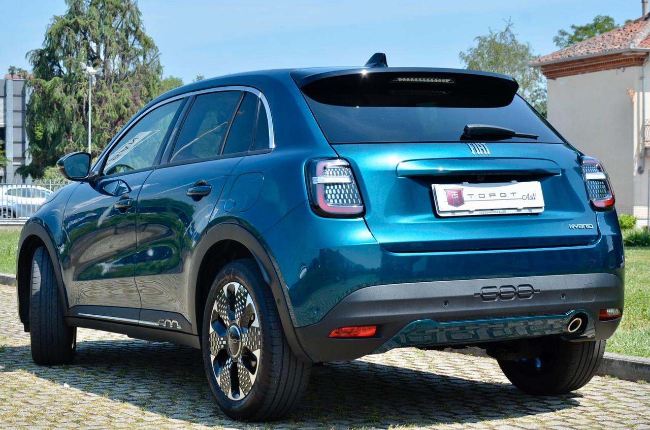 FIAT 600 1.2 MILD HYBRID LA PRIMA 101cv AUTO, UFF ITALIANA, SERVICE FIAT, EURO 6E, FARI LED, RETROCAMERA, SEDILI MASSAGGIANTI, PERMUTE