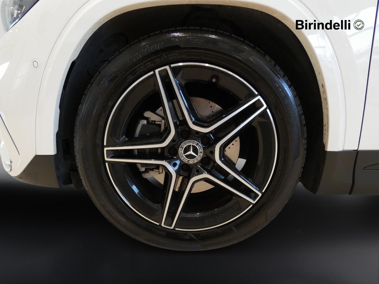 Mercedes-Benz GLA (H247) - GLA 200 d Automatic AMG Line Premium