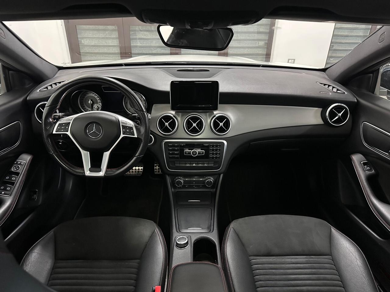 MERCEDES CLA 180 CDI (110) Automatic Premium 2014