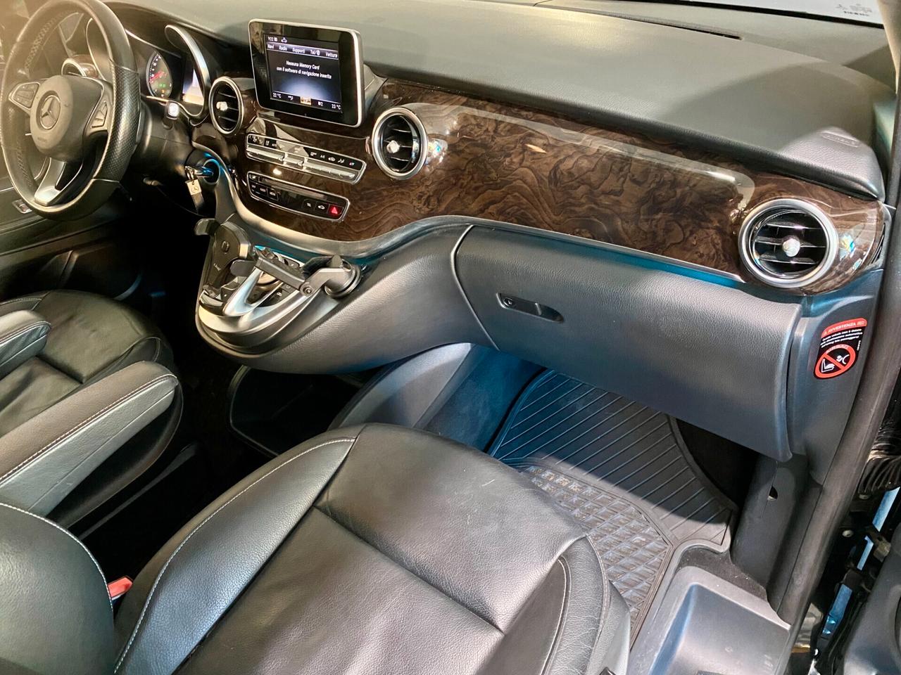 Mercedes-benz V 220 d Premium Long-2020