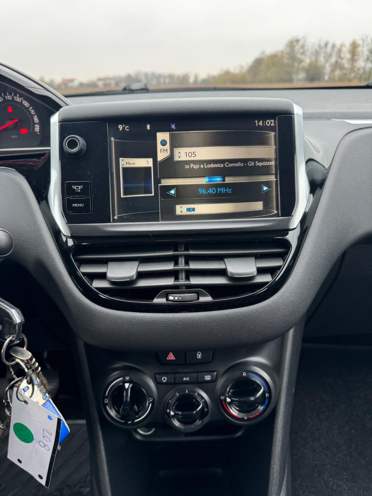 Peugeot 208 1.2 VTi 82 CV 5 porte Allure