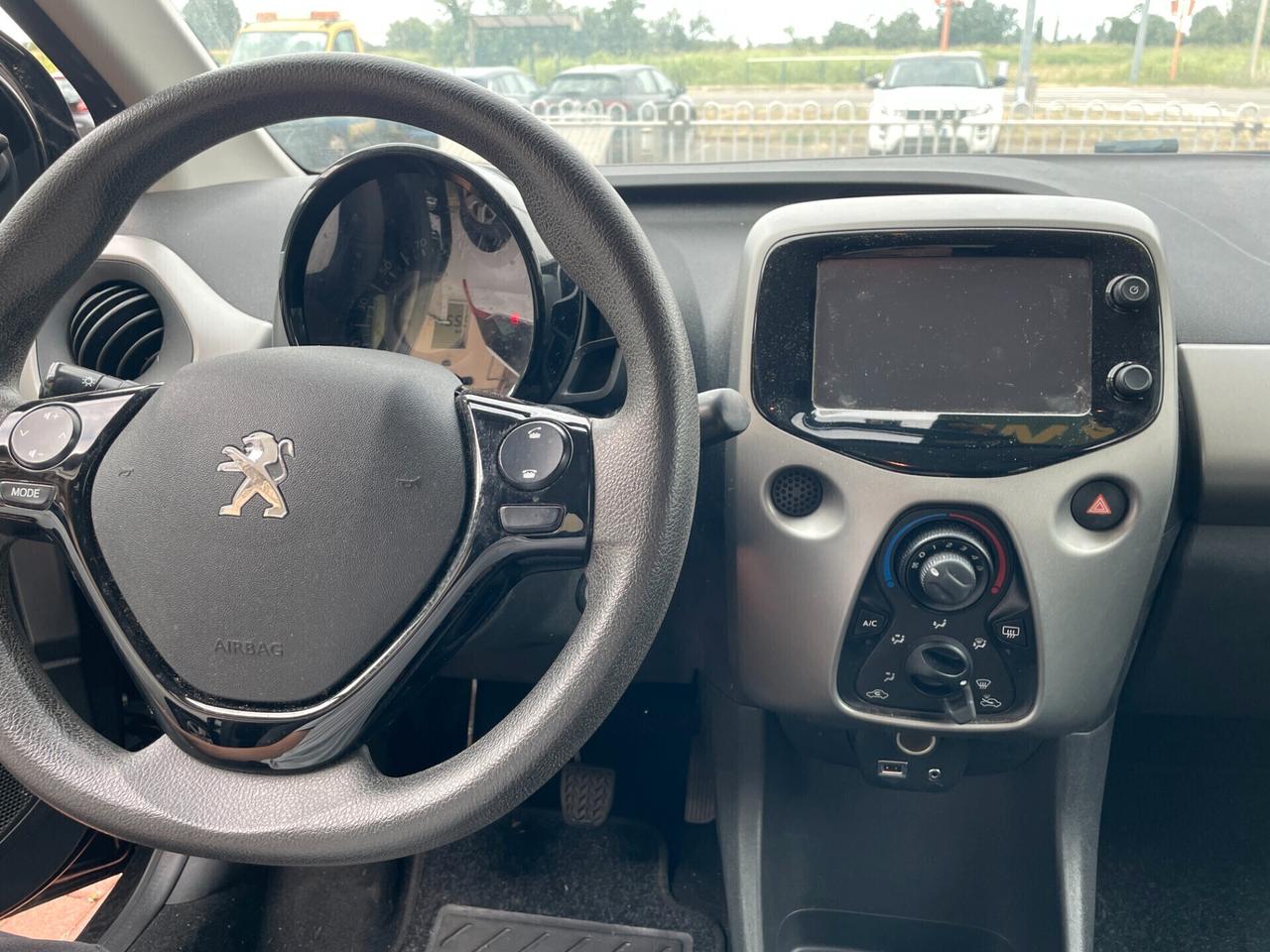 Peugeot 108 VTi 68 5 porte Active TOP!