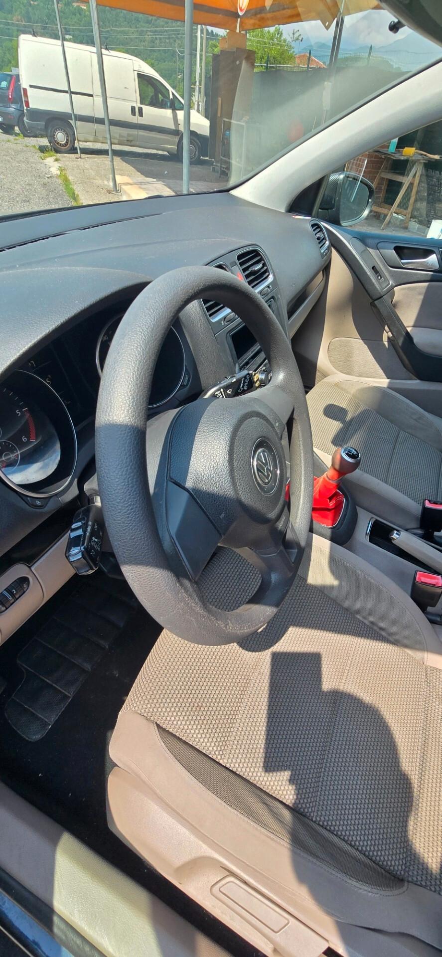 Volkswagen Golf 2.0 TDI 110CV