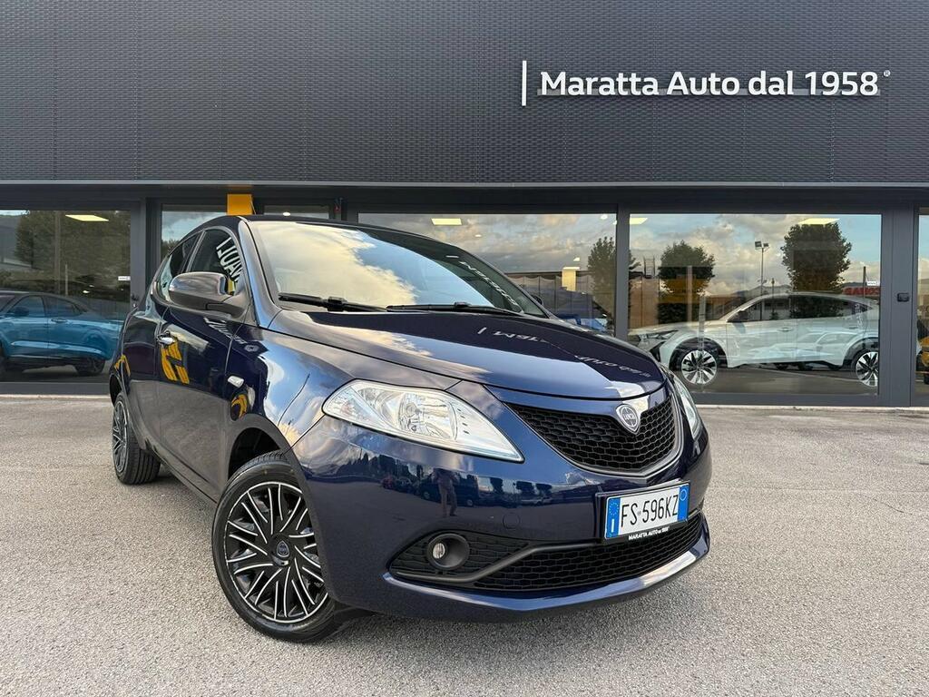 Lancia Ypsilon 1.2 Gold ecochic Gpl 69cv my19