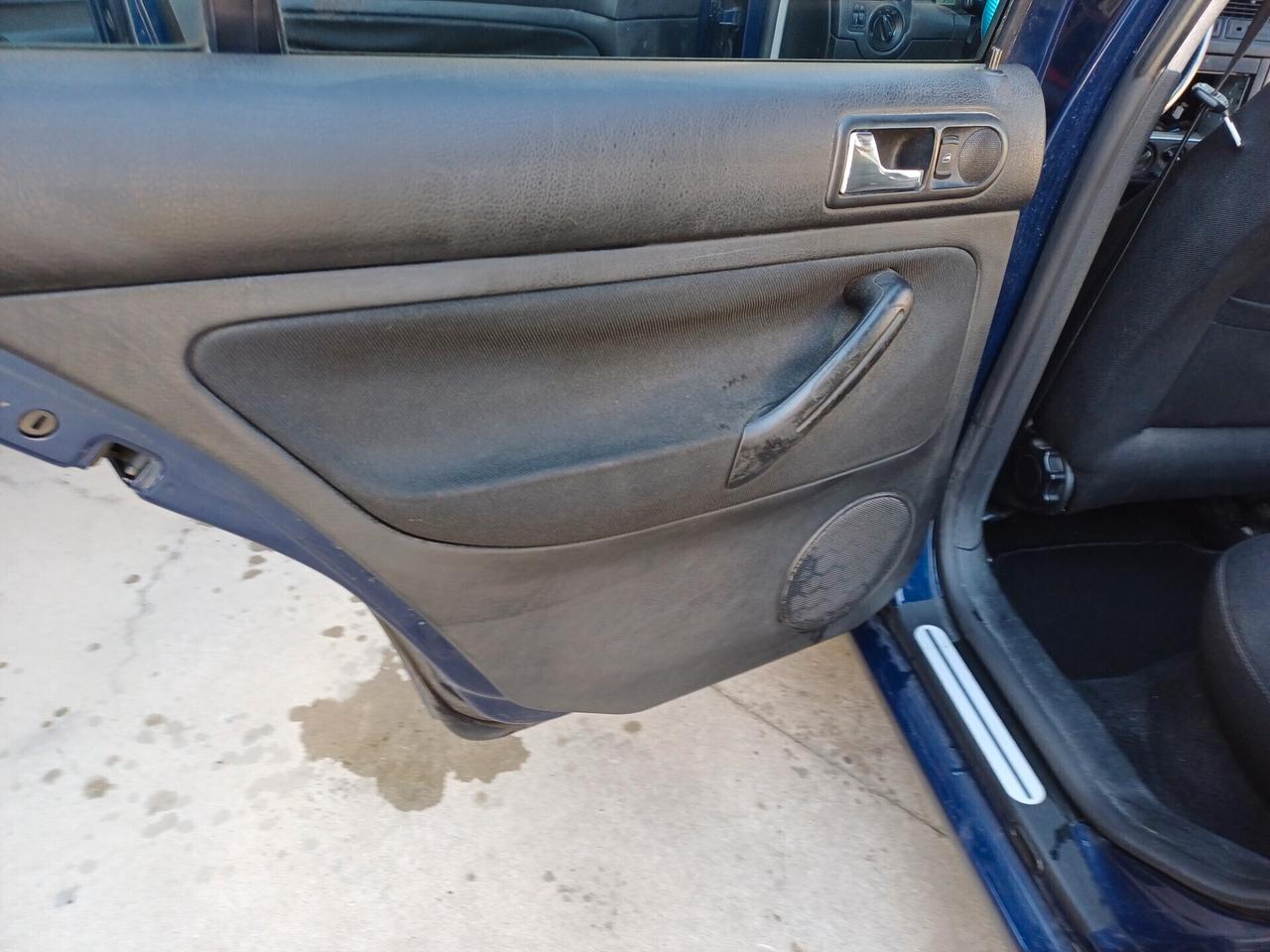 Volkswagen Golf 1.9 TDI/110 CV cat 5p.