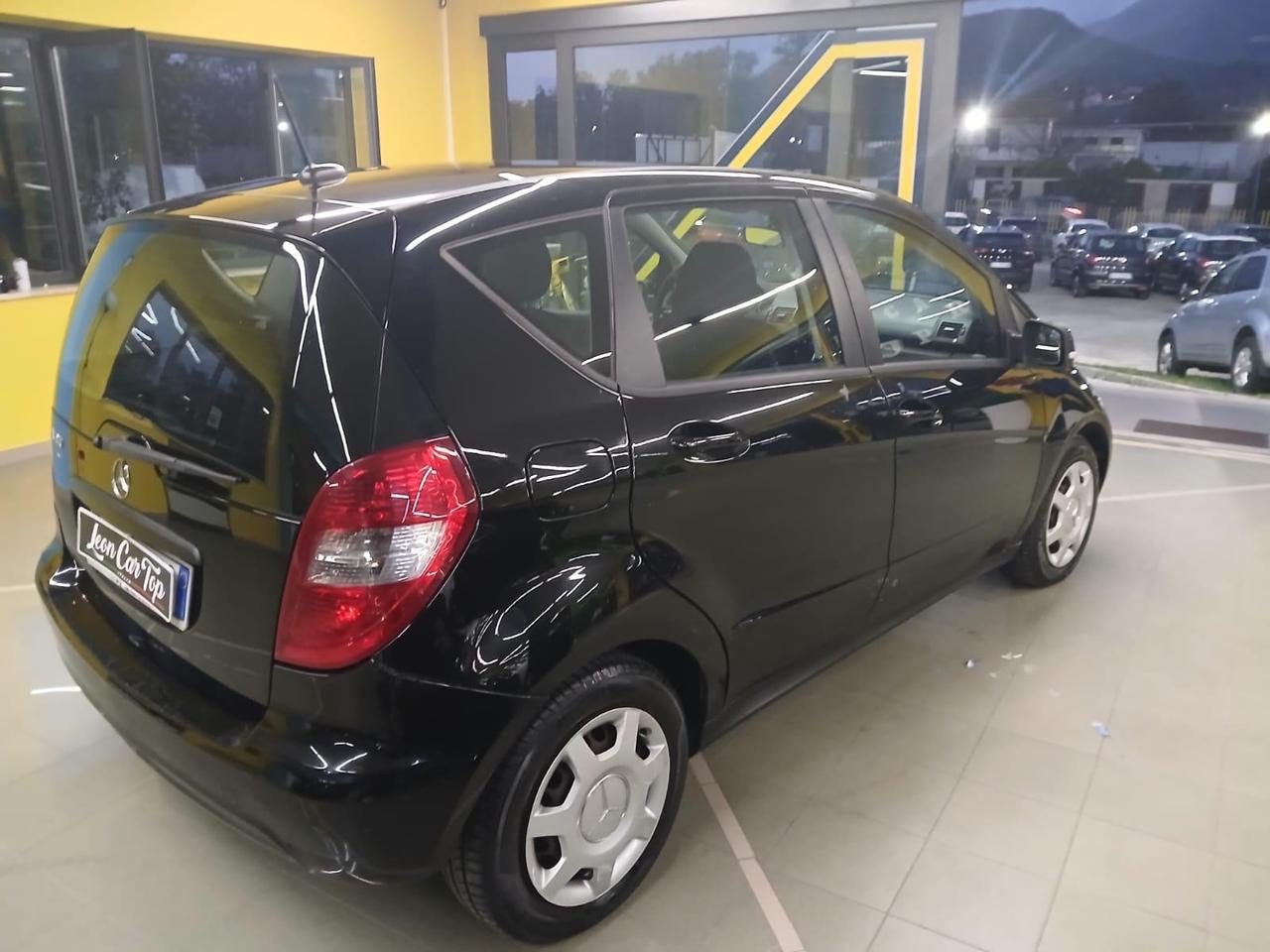 Mercedes-benz A 150 Avantgarde adatta a neopatentati