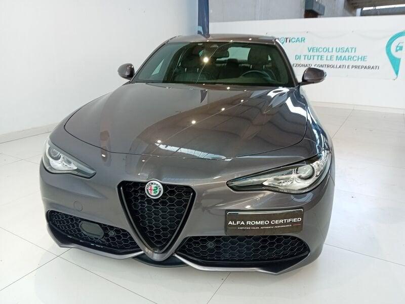 Alfa Romeo Giulia Giulia 2.2 Turbodiesel 210 CV AT8 AWD Q4 Veloce