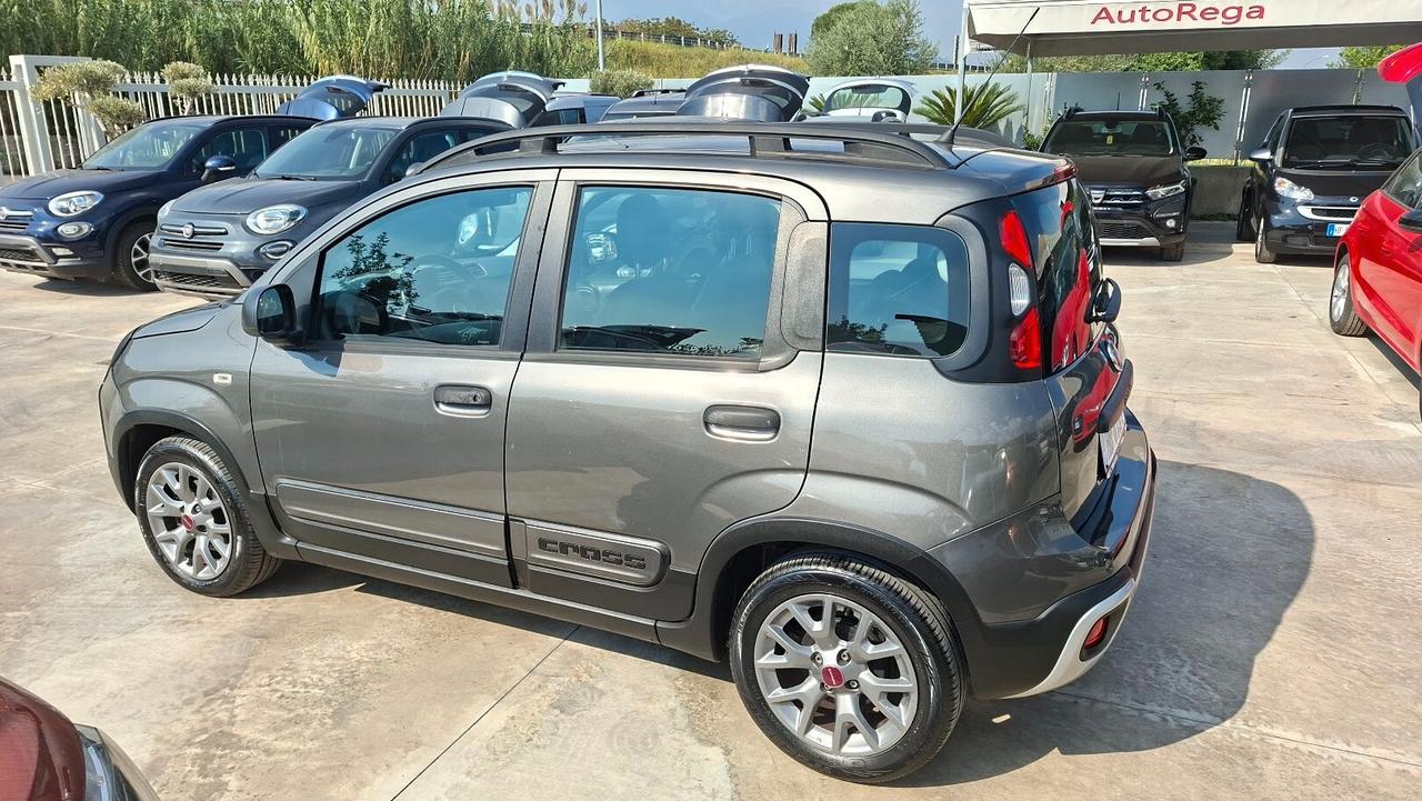 Fiat Panda Cross 0.9 TwinAir Turbo GPL 2020