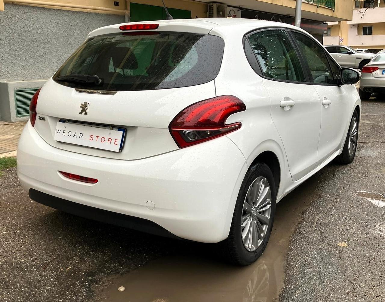 Peugeot 208 1.6HDi 75 5 porte Allure unipro