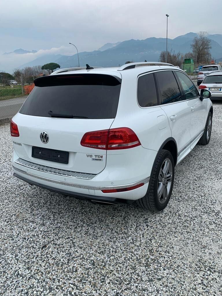 Volkswagen Touareg 3.0 TDI 262 CV tiptronic BlueMotion Sport R