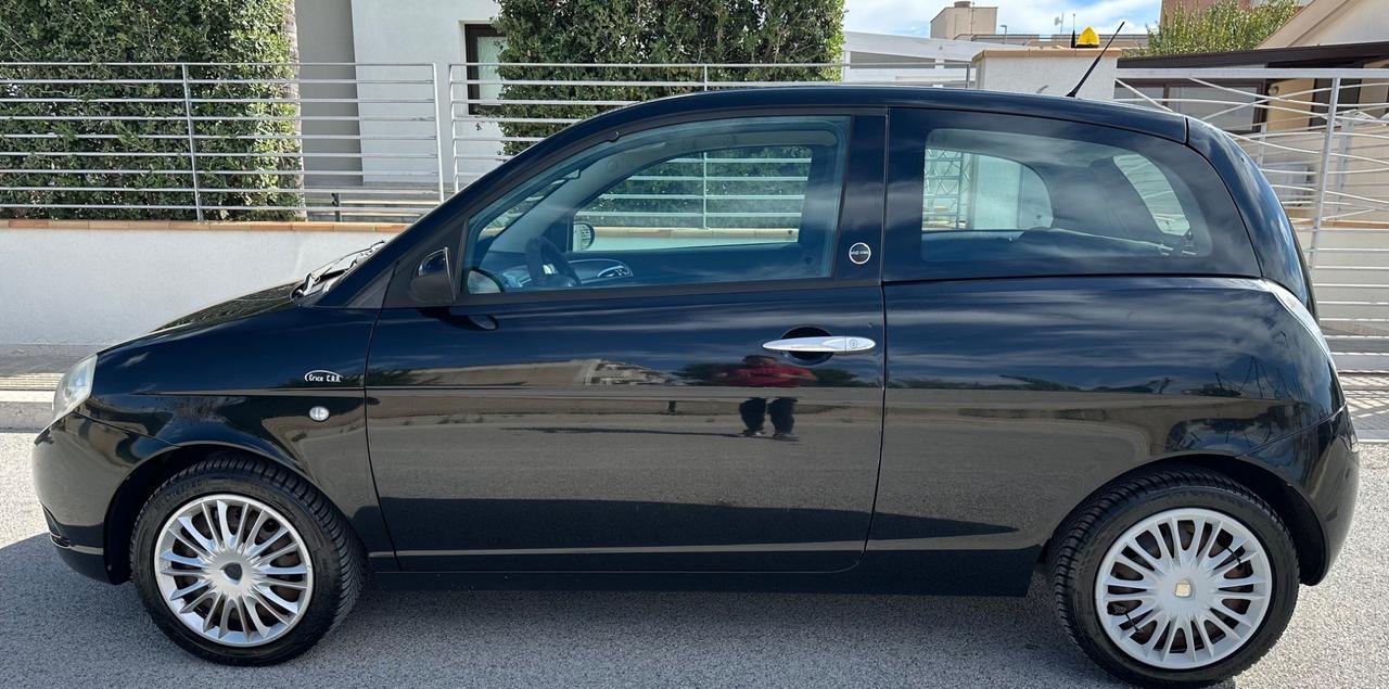 Lancia Ypsilon 1.4 Platino Ecochic GPL