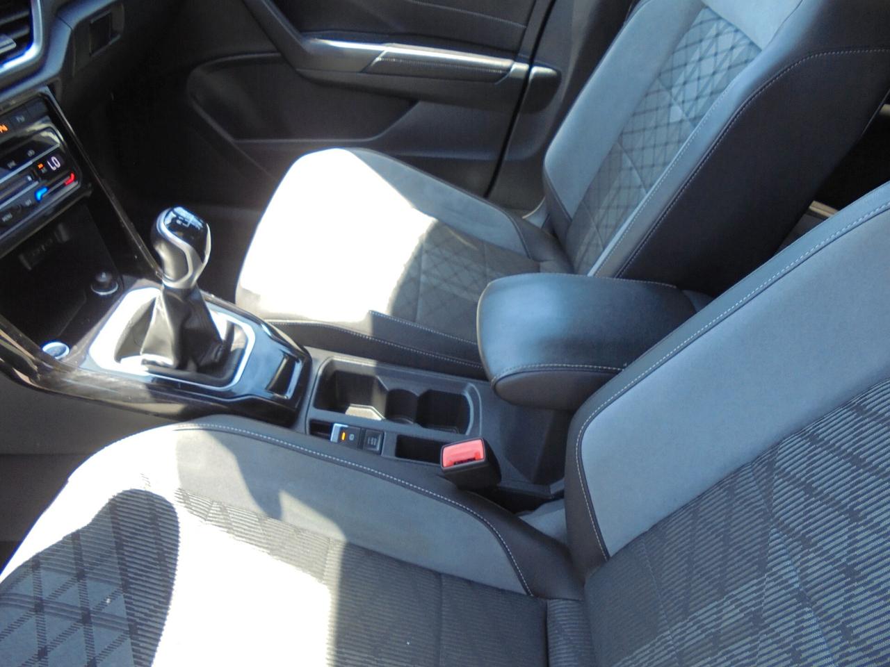 Volkswagen T-Roc 1.0 TSI R-Line