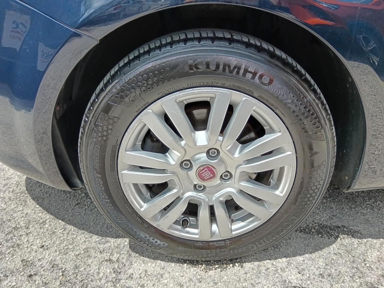 Fiat Punto 1.3 MJT 95CV 5P LOUNGE NAVI