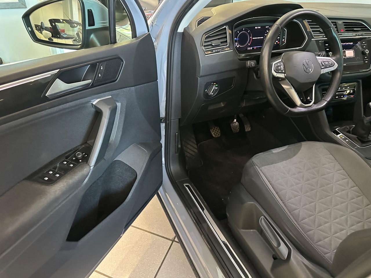 Volkswagen Tiguan 2.0 TDI SCR Life