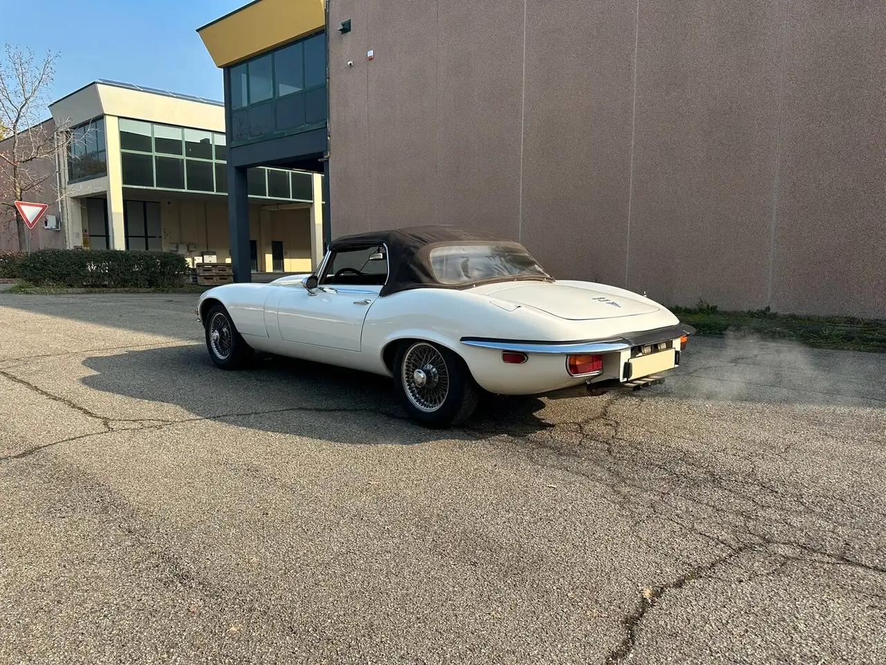 Jaguar E-Type 5.3 V12 OTS Spyder - 3 serie Matching Numbers