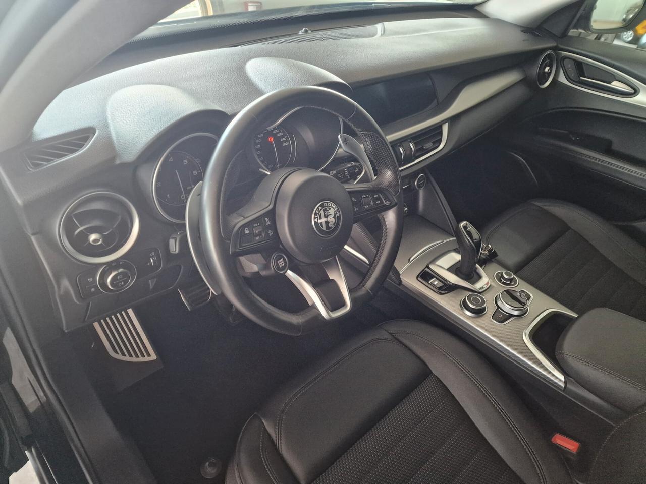 Alfa Stelvio Q4 190 CV Sprint