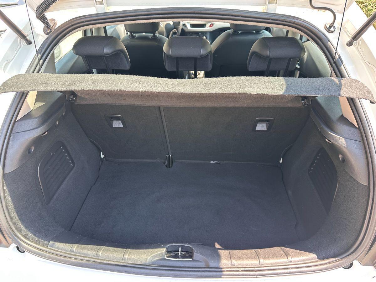 CITROEN - C3 - 1.1 Exclusive GPL
