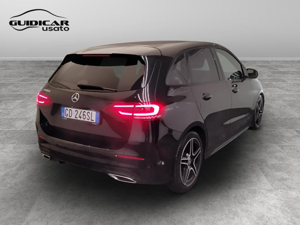 Mercedes-Benz Classe B - W247 2018 - B 180 d Premium auto