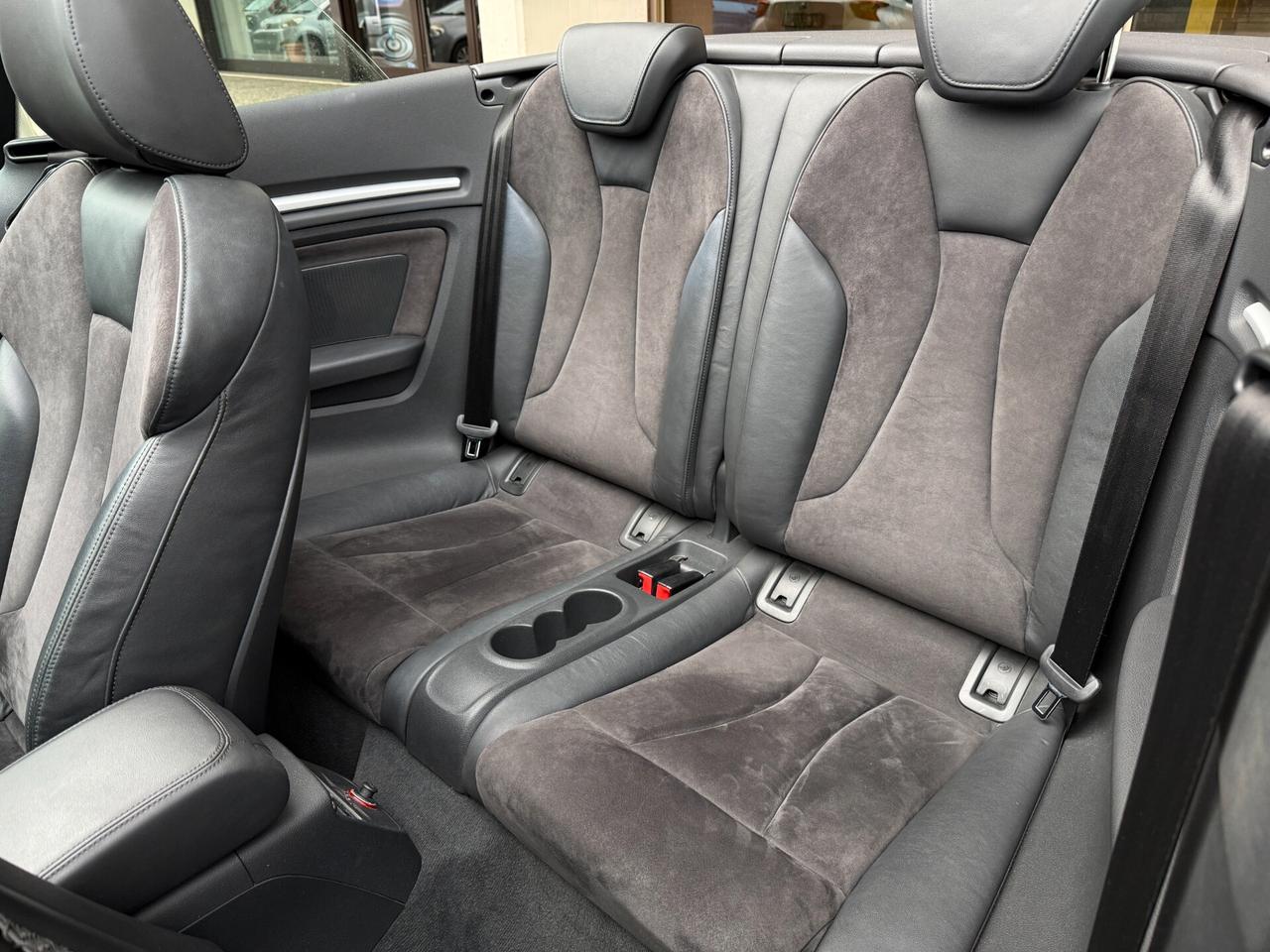 Audi A3 Cabrio 1.4 Sport, Tagl. ufficiali, alcantara, navigatore