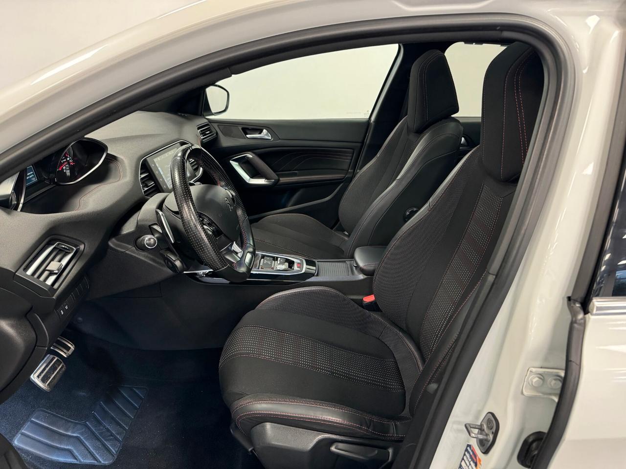 Peugeot 308 BlueHDi 120 S&S EAT6 SW GT Line TETTO AUTOMATICO