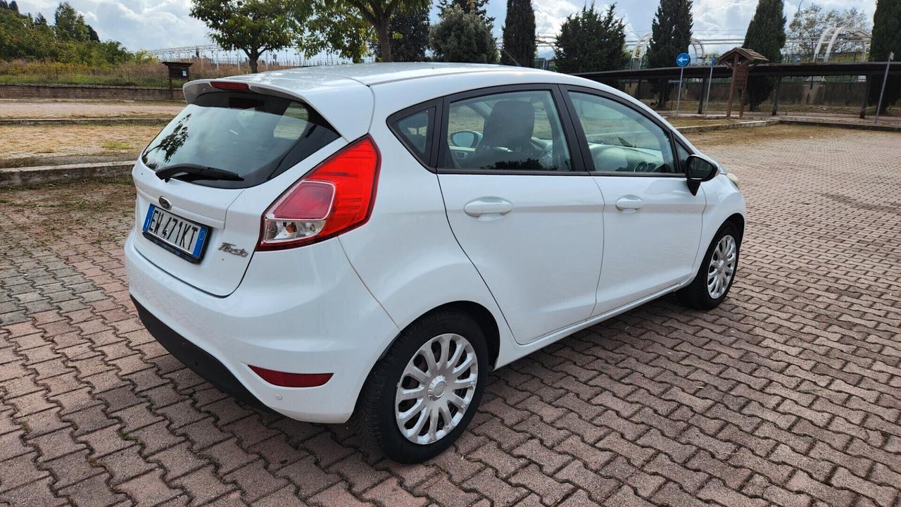 Ford Fiesta 1.0 80CV 5 porte Titanium