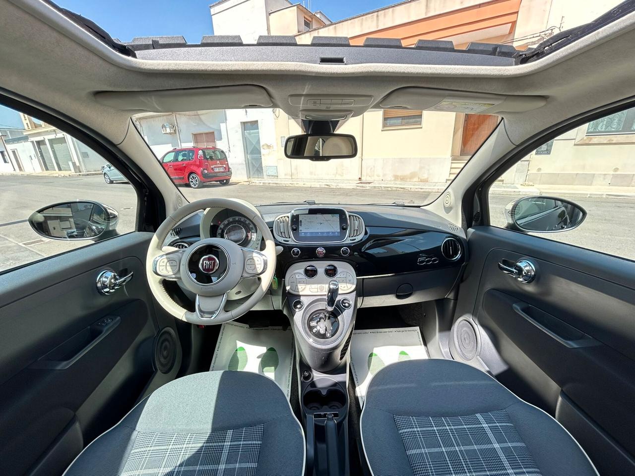 Fiat 500 1.2 LOUNGE AUTOM. TETTO/NAVI-2017