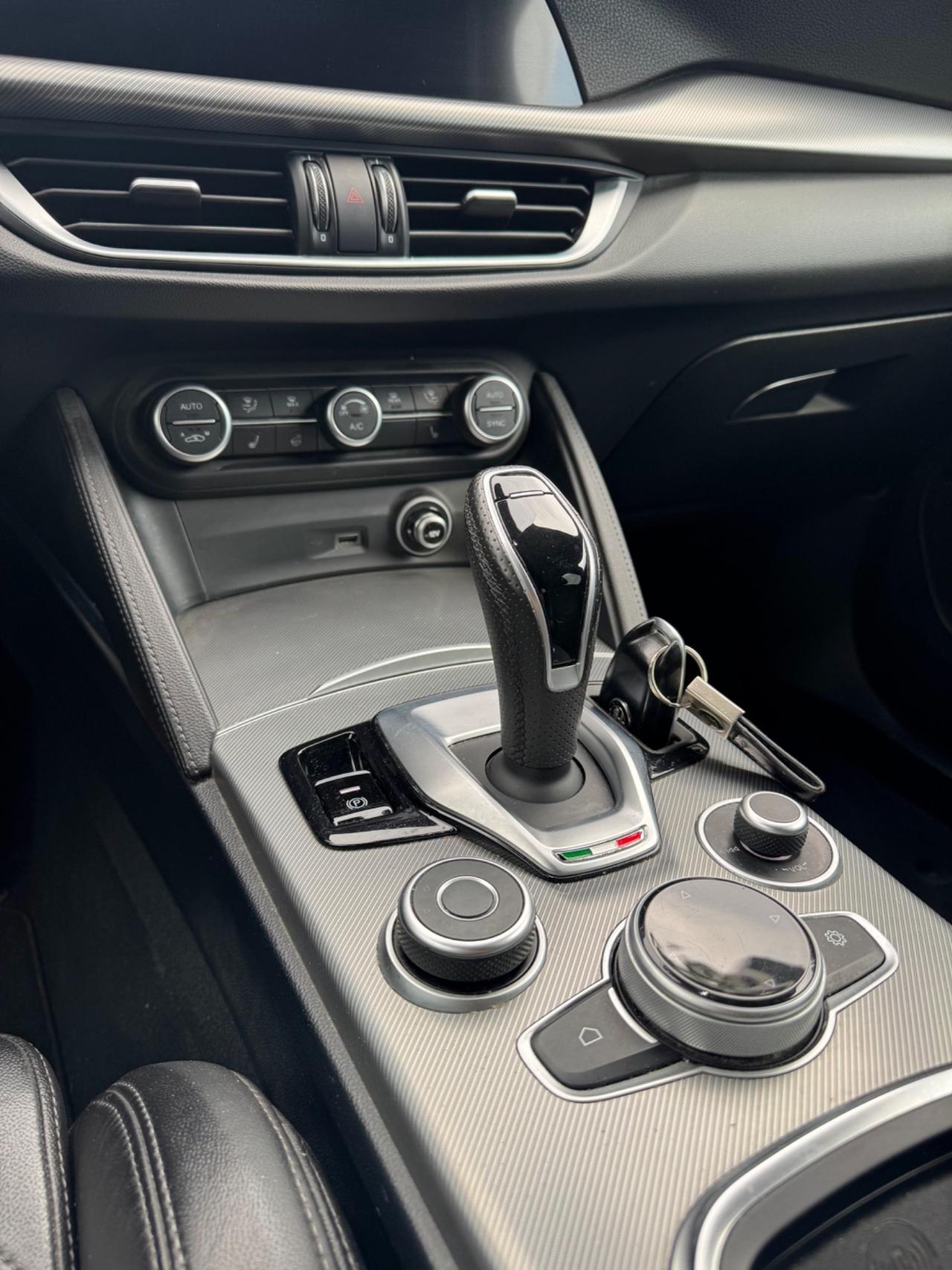Alfa Romeo Stelvio 2.2 Turbodiesel 190 CV AT8 Q4 Executive