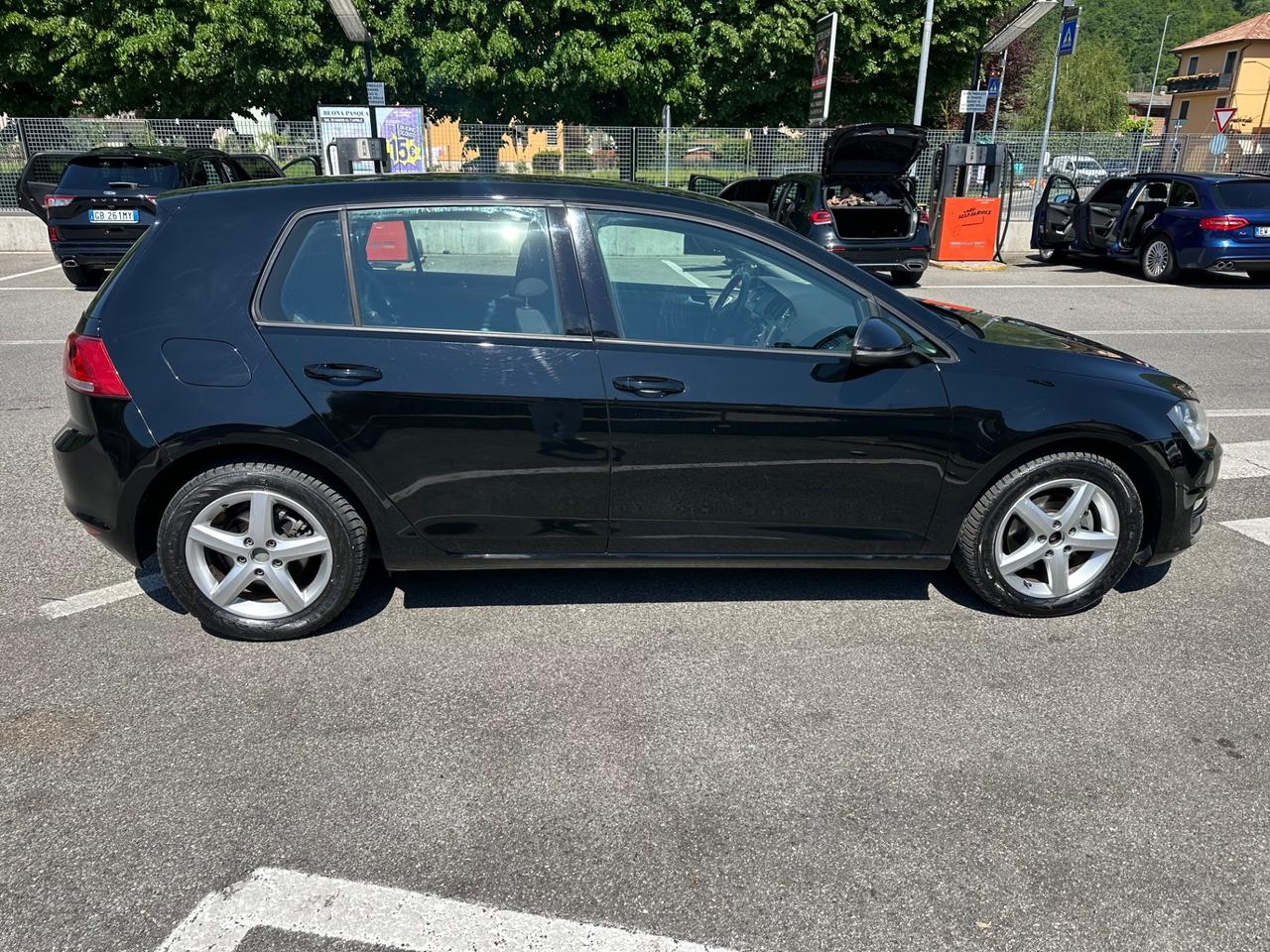 Volkswagen Golf 1.6 TDI 5p. Trendline BlueMotion Technology