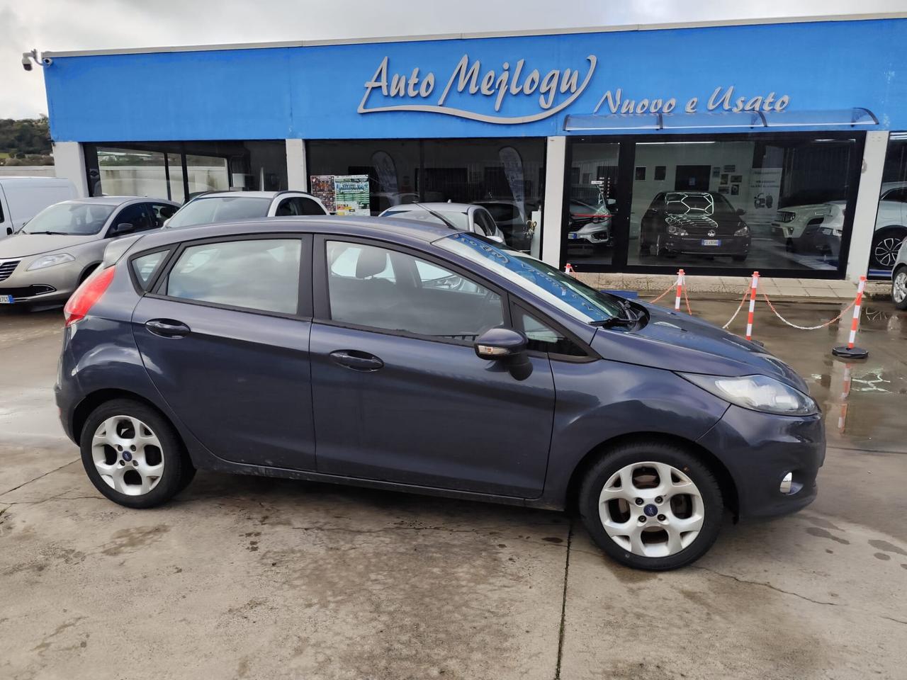 Ford Fiesta Ikon 1.4 TDCi 70CV 5 porte