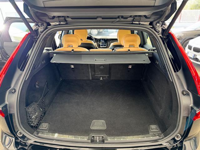 VOLVO XC60 D4 Inscription (Tetto/Pelle Cognac/Led)